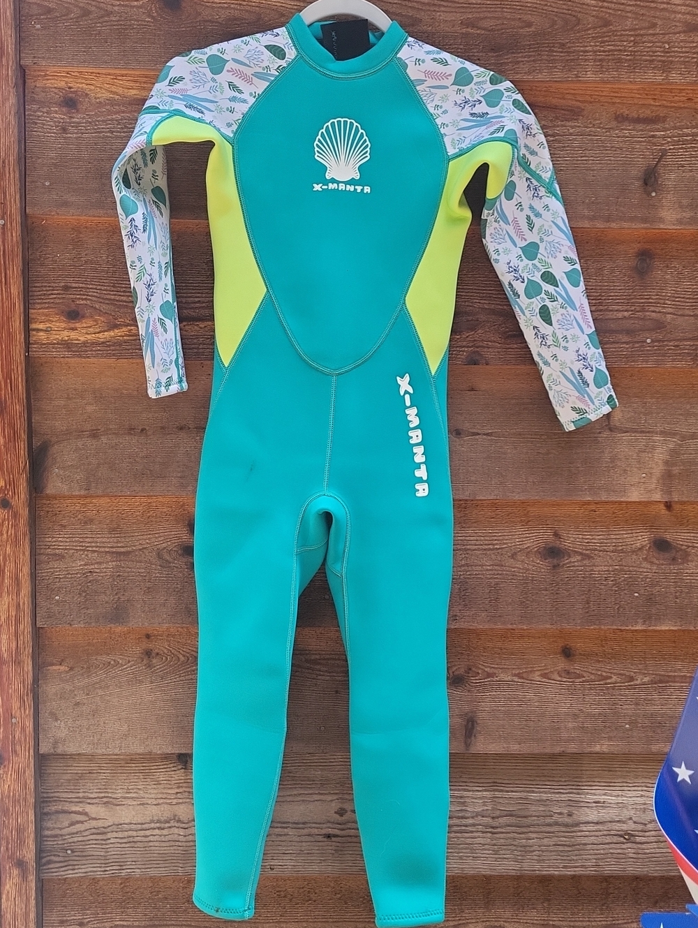 Dive and Sail kids Wet suit NWT 12/14